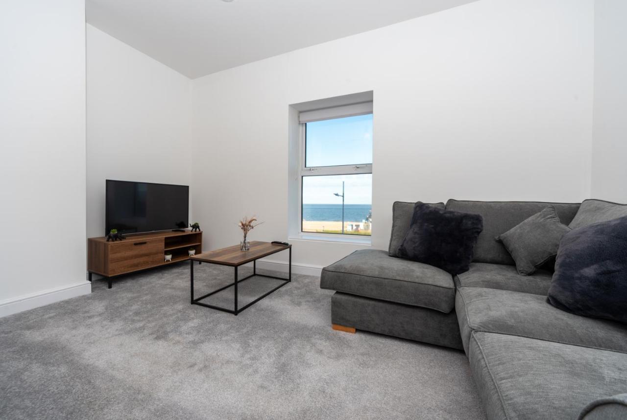 Sea Views Modern Two Bedroom Apartment Лоустофт Екстер'єр фото
