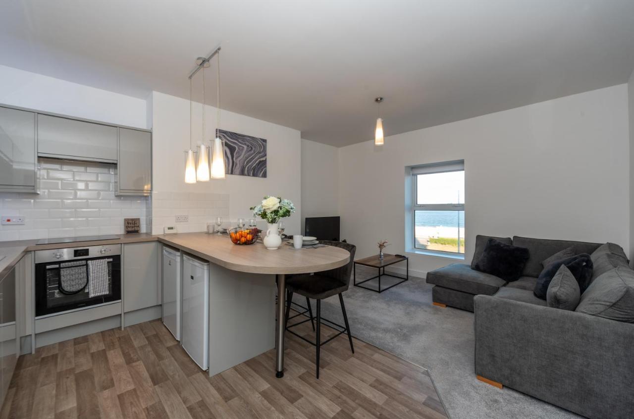 Sea Views Modern Two Bedroom Apartment Лоустофт Екстер'єр фото